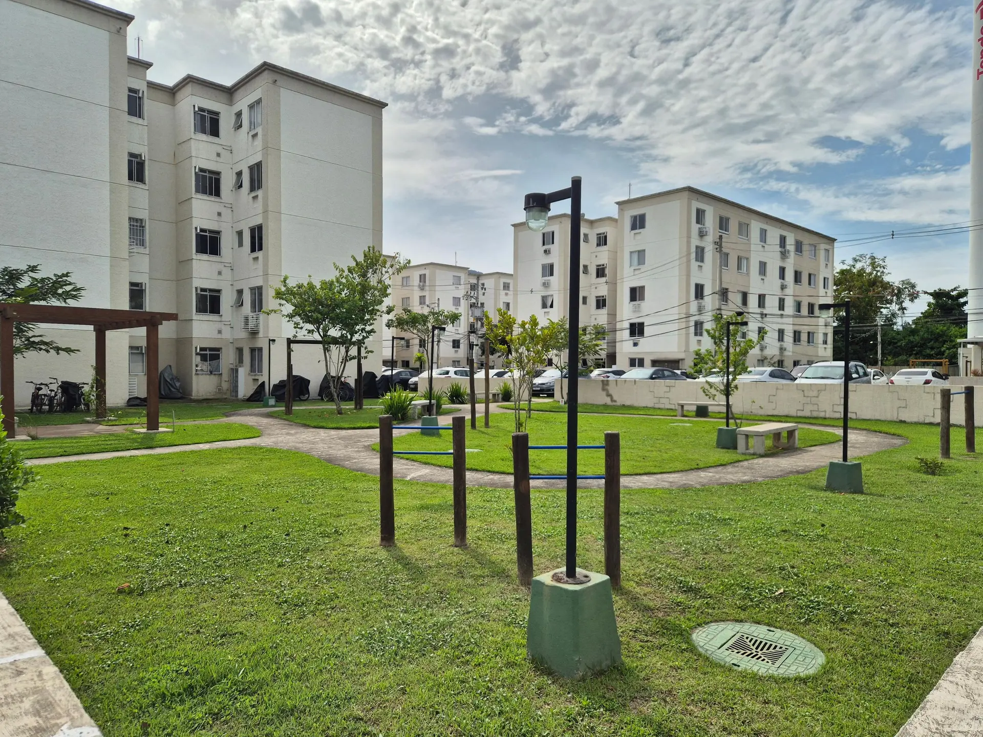 Furnished apartment with 2 bedrooms and 1 parking spot — photo 30