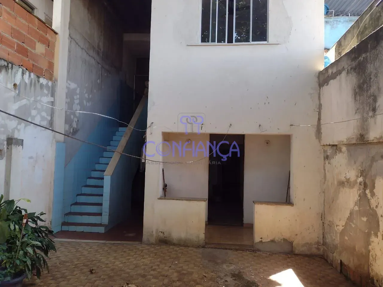 Casa mobiliada com cozinha e fogão a gás — photo 35