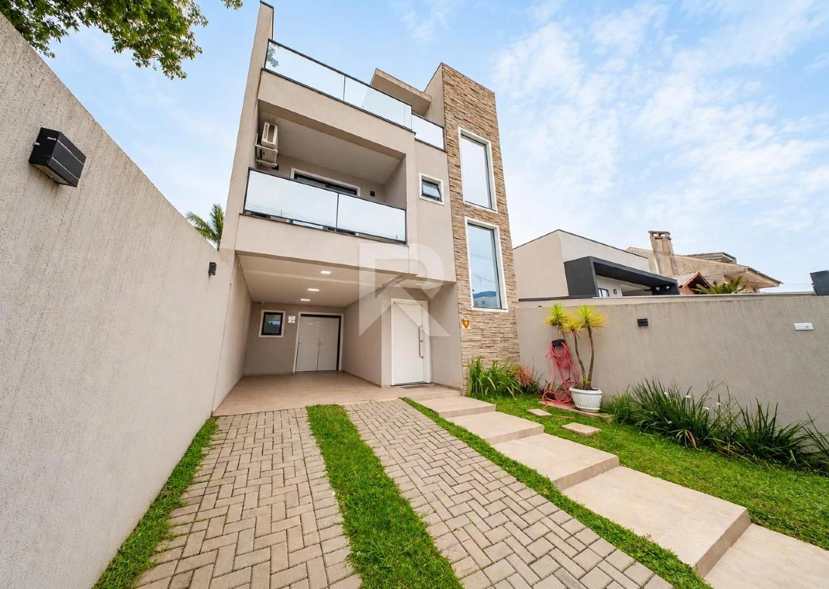 3-bedroom house with a grill on the balcony in Curitiba — photo 10
