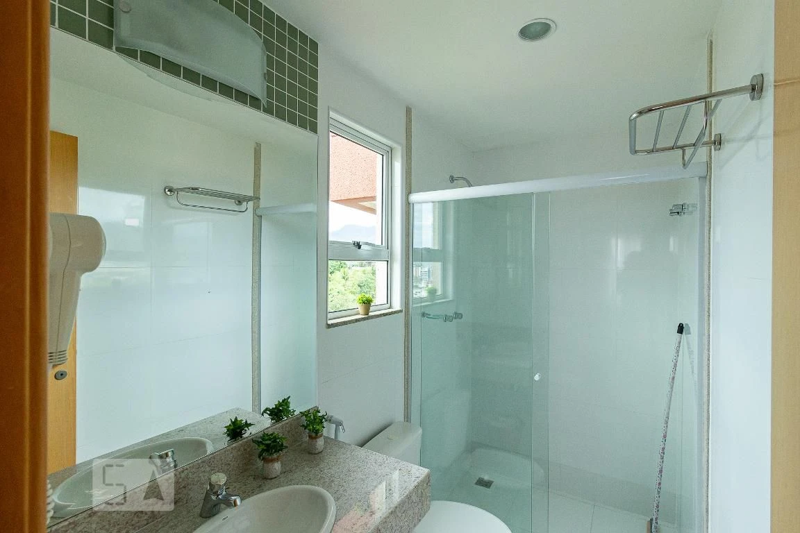 One-bedroom apartment with a home office in Rio de Janeiro — photo 25