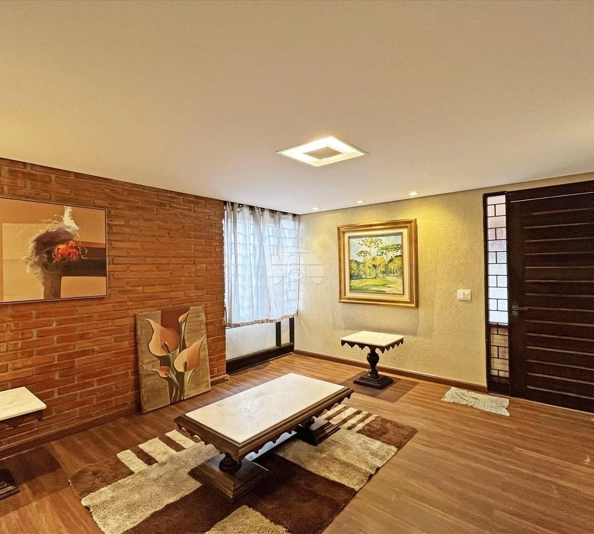 Washing machine in a 5-bedroom house, 280 m² — photo 9