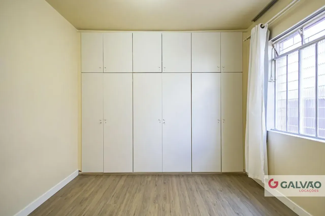 Apartamento con cocina cerrada y 3 dormitorios — photo 13
