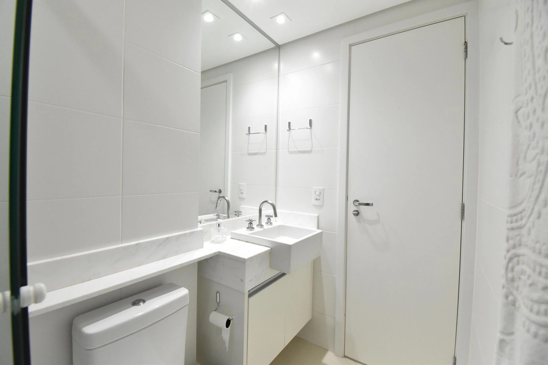 Меблированная студия 35 м² — photo 37