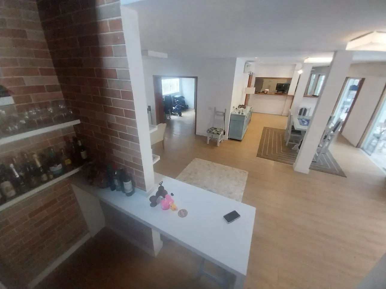 Furnished house with 4 en-suites, 7 baths and 600 m²