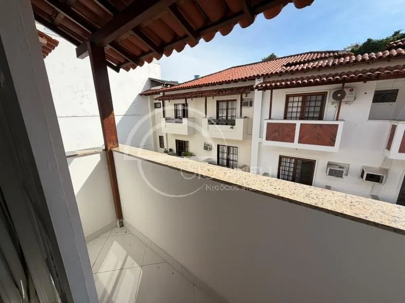 Casa triplex de 242 m² com 3 quartos e 2 vagas — photo 21
