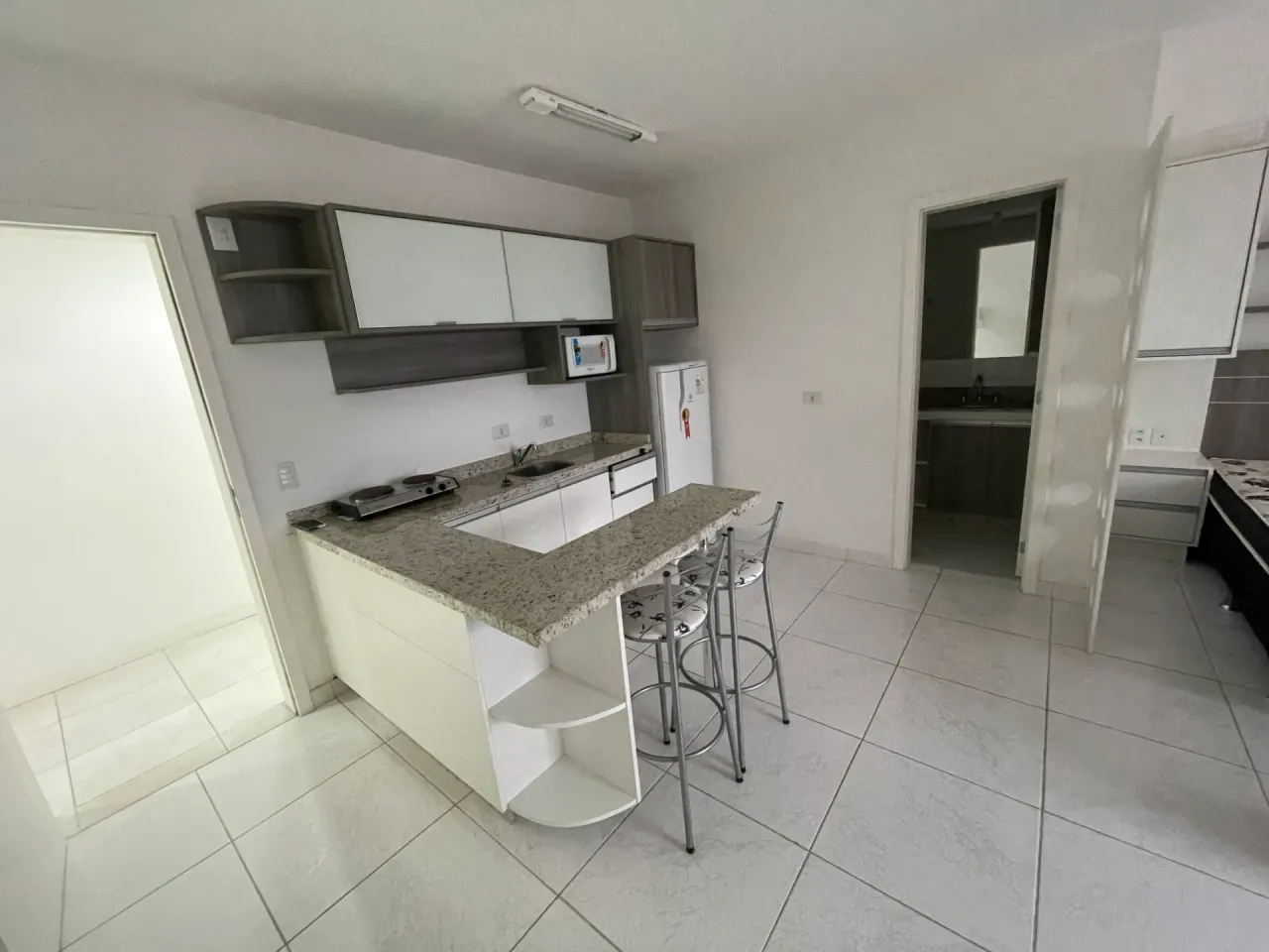 Furnished 1-bedroom apartment with 33 m² — photo 2