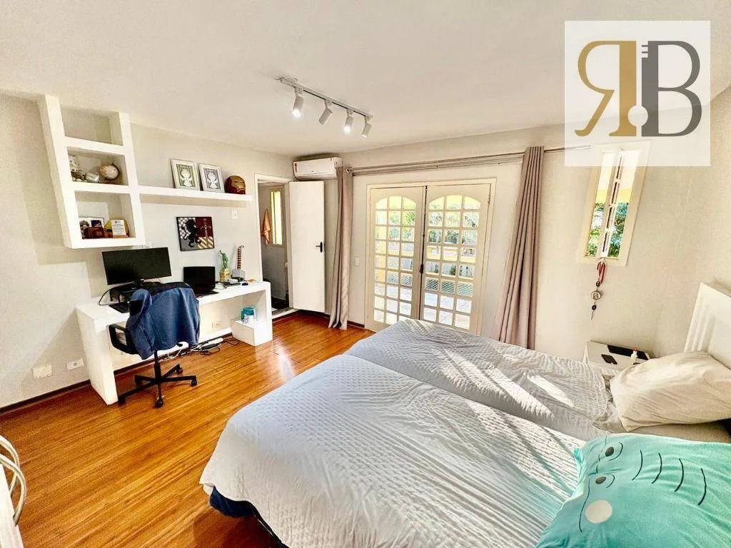 Furnished house with 5 bedrooms and 532 m² — photo 35