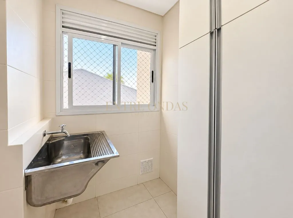 Apartment on the 1st floor with a grill on the balcony — photo 12