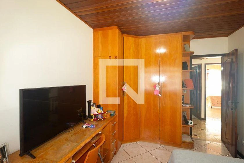 5-bedroom house with a mountain view in Rio de Janeiro — photo 12
