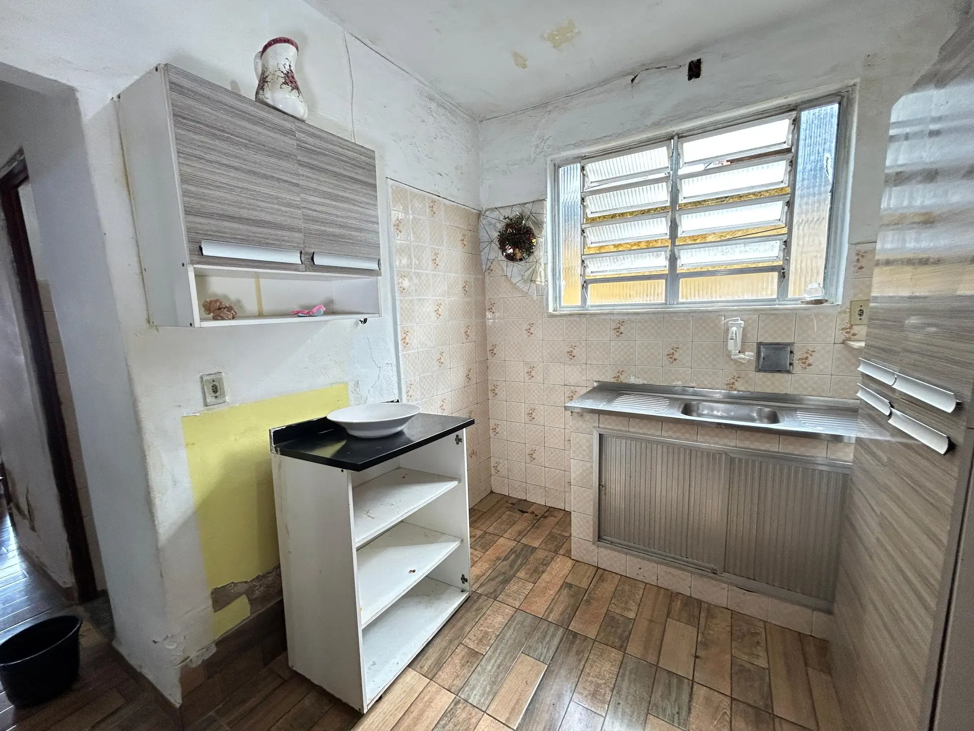 House for rent with 2 bedrooms, balcony and yard — photo 2