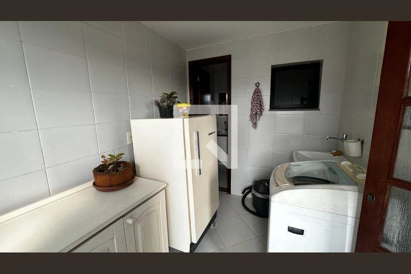 Furnished 203 m² apartment with 2 bedrooms and 2 parking — photo 32