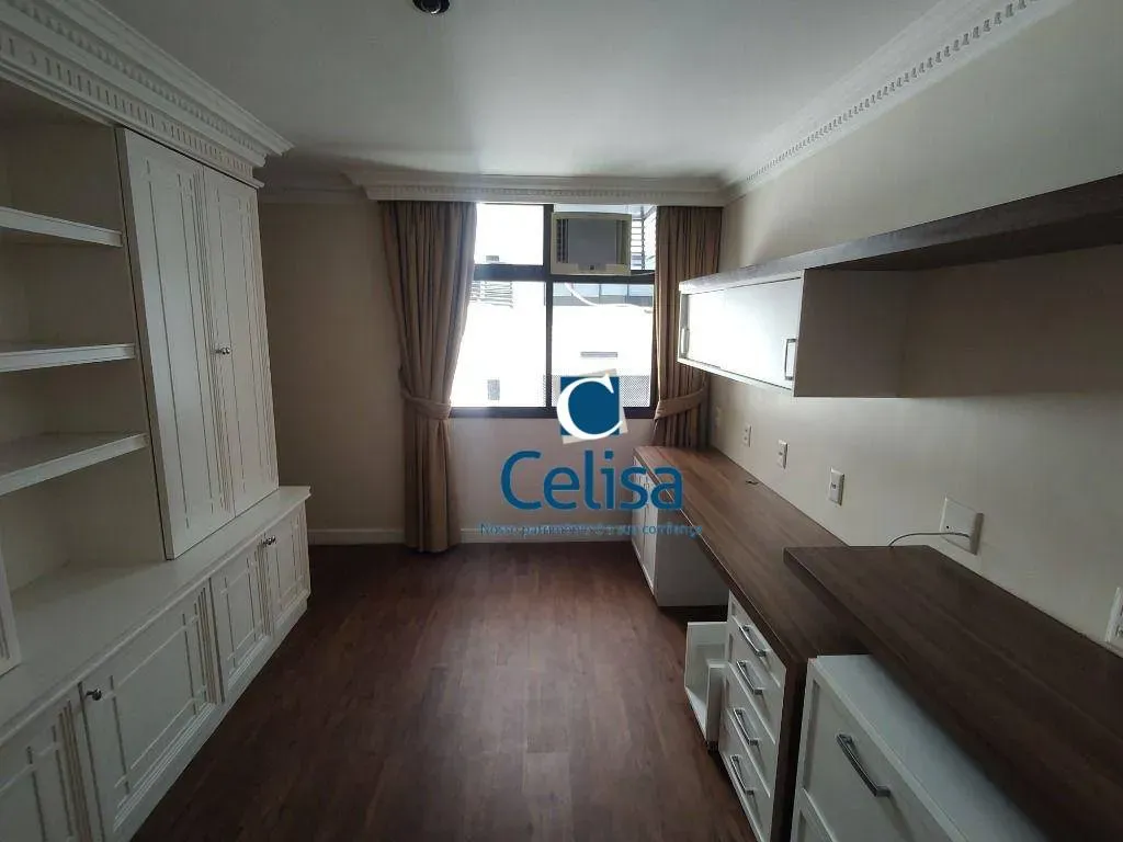 Furnished 294 m² apartment with a balcony grill — photo 17