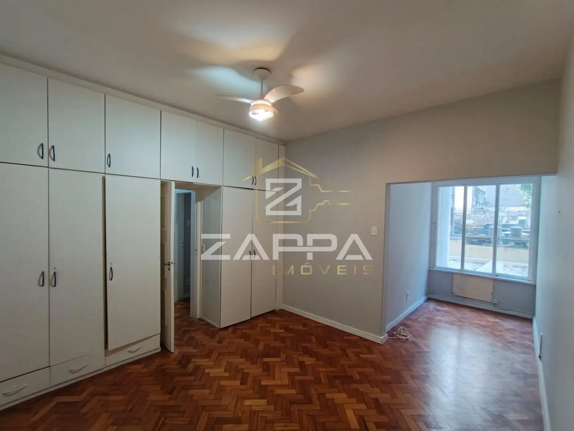 3-bedroom apartment with a bathtub in Rio de Janeiro — photo 22