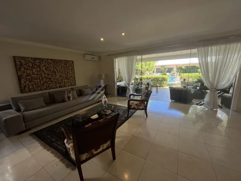 Rental house with 4 en-suite bedrooms and 4 parking spots — photo 9