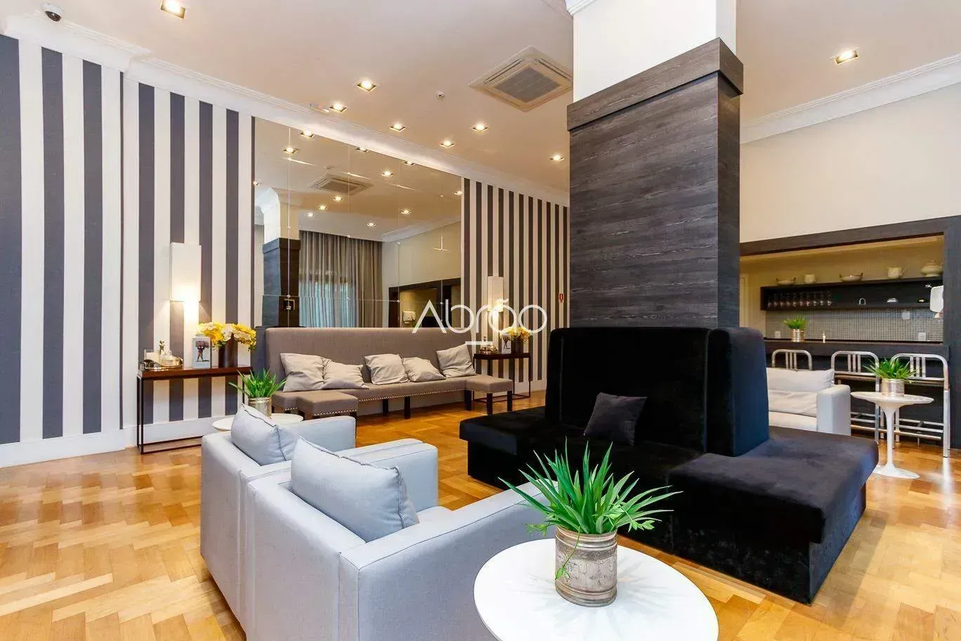 Apartamento mobiliado de 73 m² com 1 suíte e sacada — photo 23