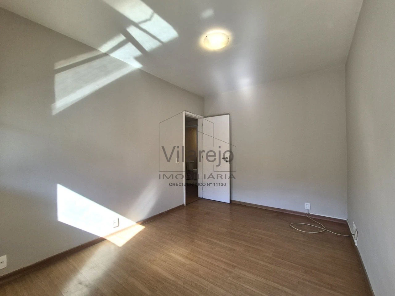 Apartamento com 123 m², 4 quartos e vista da janela — photo 30