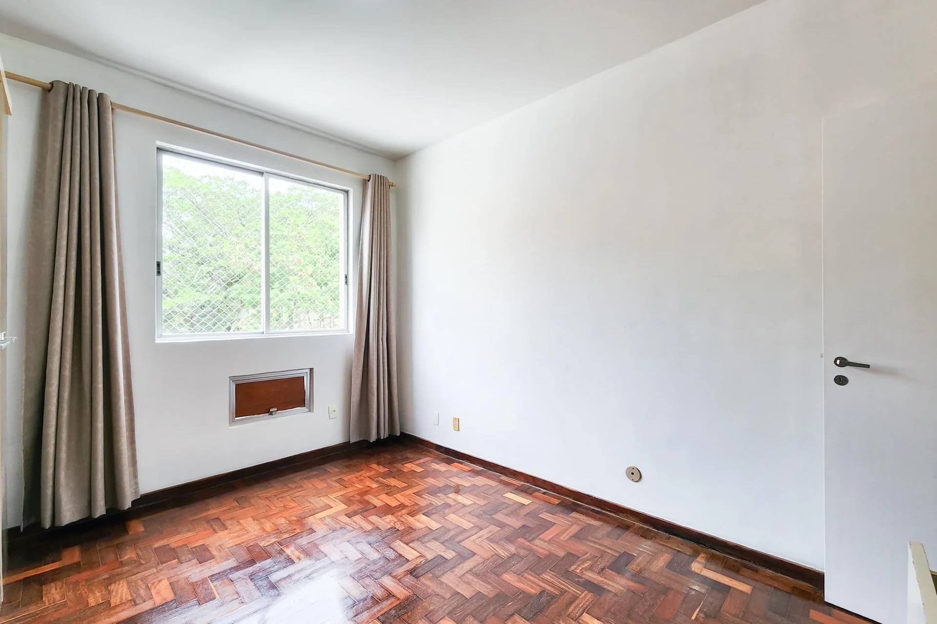 Меблированная квартира 60 м², 1 спальня — photo 14