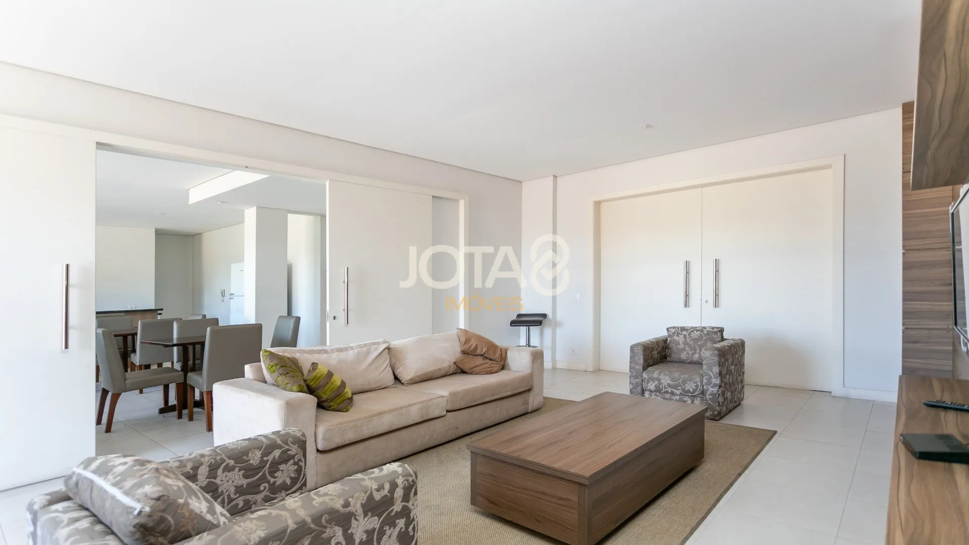 Duplex penthouse with 2 bedrooms and 231 m² rental — photo 24