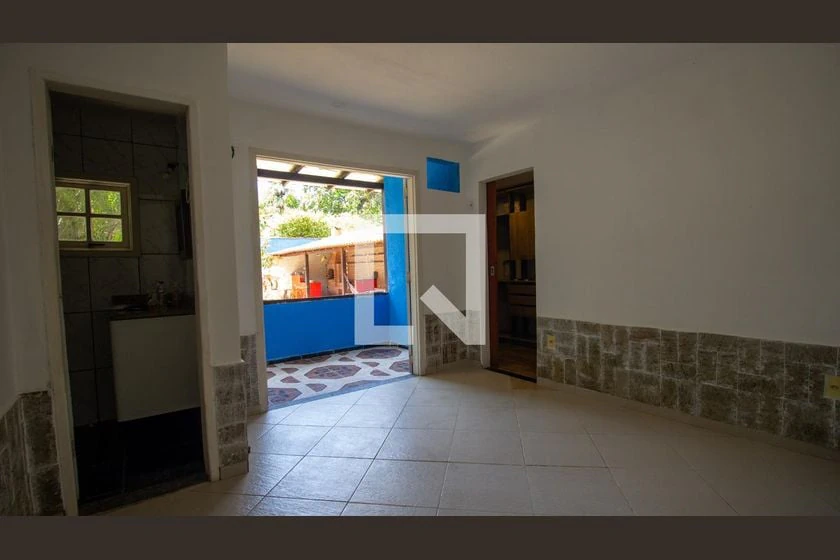 Casa de 3 quartos com closet — photo 9