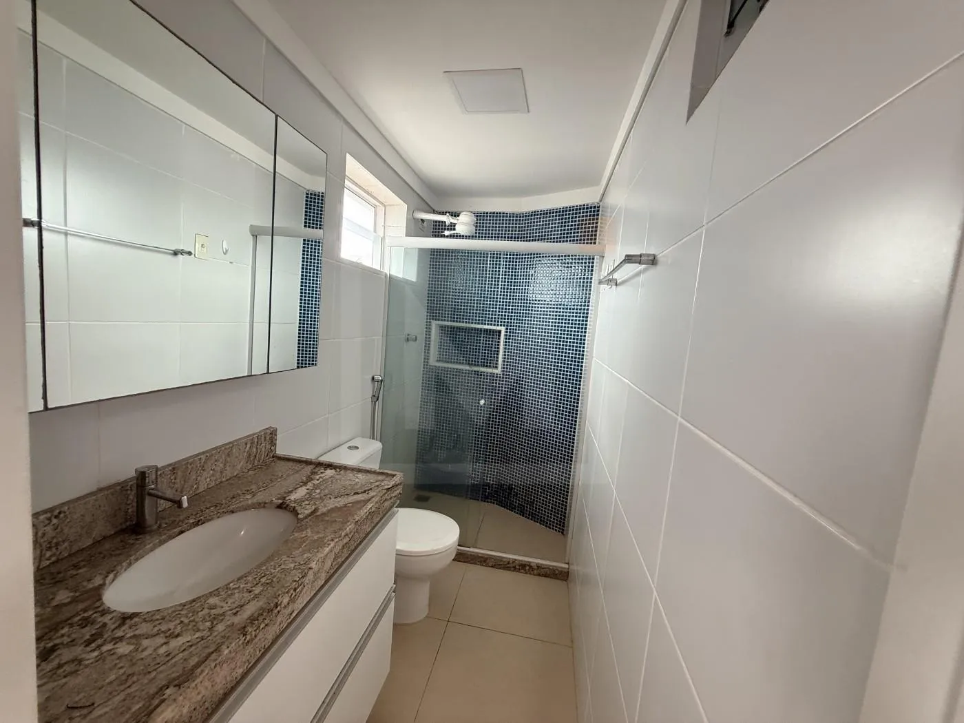 Furnished 163 m² apartment on the 26th floor with 4 bedrooms — photo 11