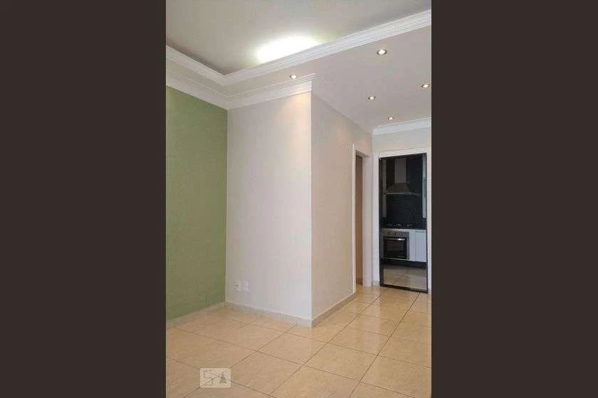Невелика квартира з 2 спальнями 55 м² і окремою кухнею — photo 9