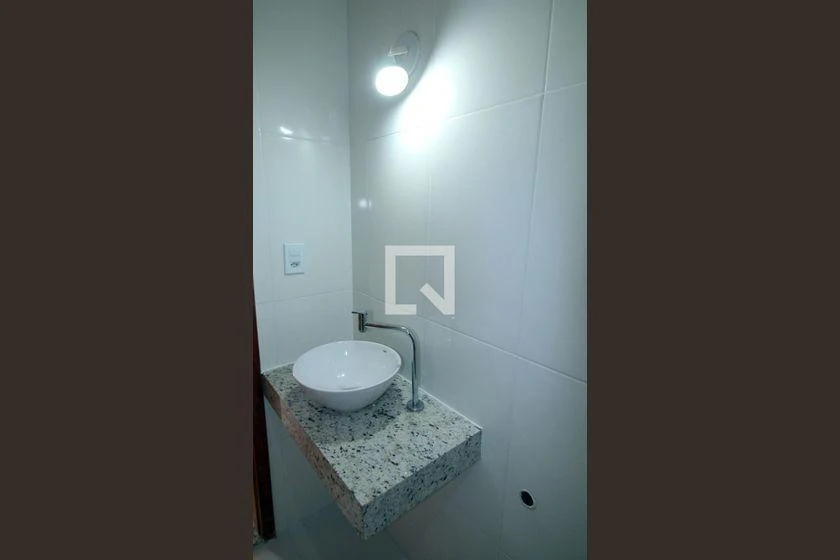 Apartment, 48 m², with wood or laminate floors — photo 7