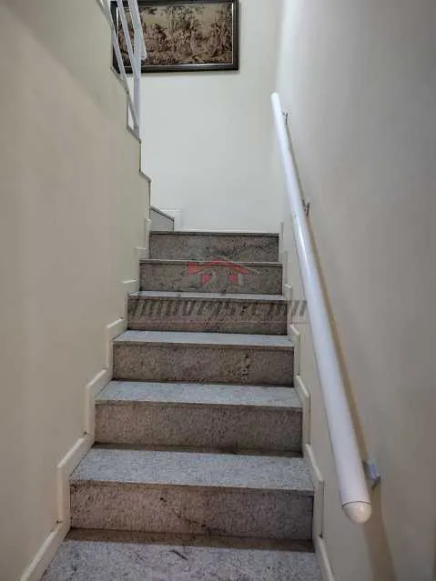 Duplex house with 4 bedrooms and 3 bathrooms and 6 parking spots — photo 25