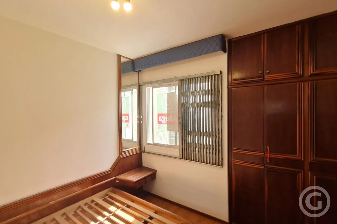 Apartment, 102 m², with wood or laminate floors — photo 3