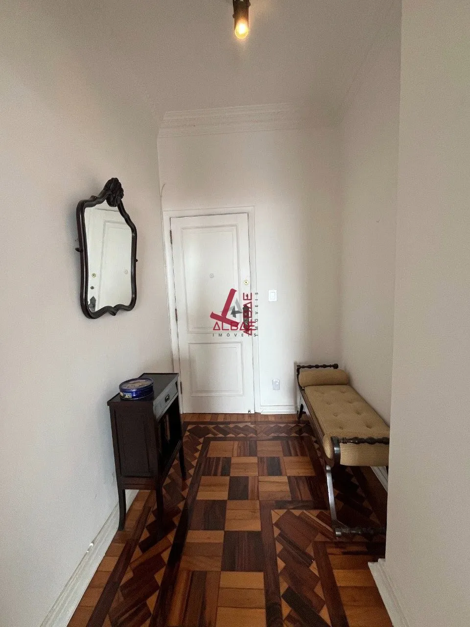3-bedroom apartment with glassed-in balcony windows — photo 14