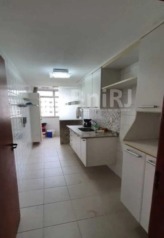 3-bedroom apartment in a building with a sauna — photo 5