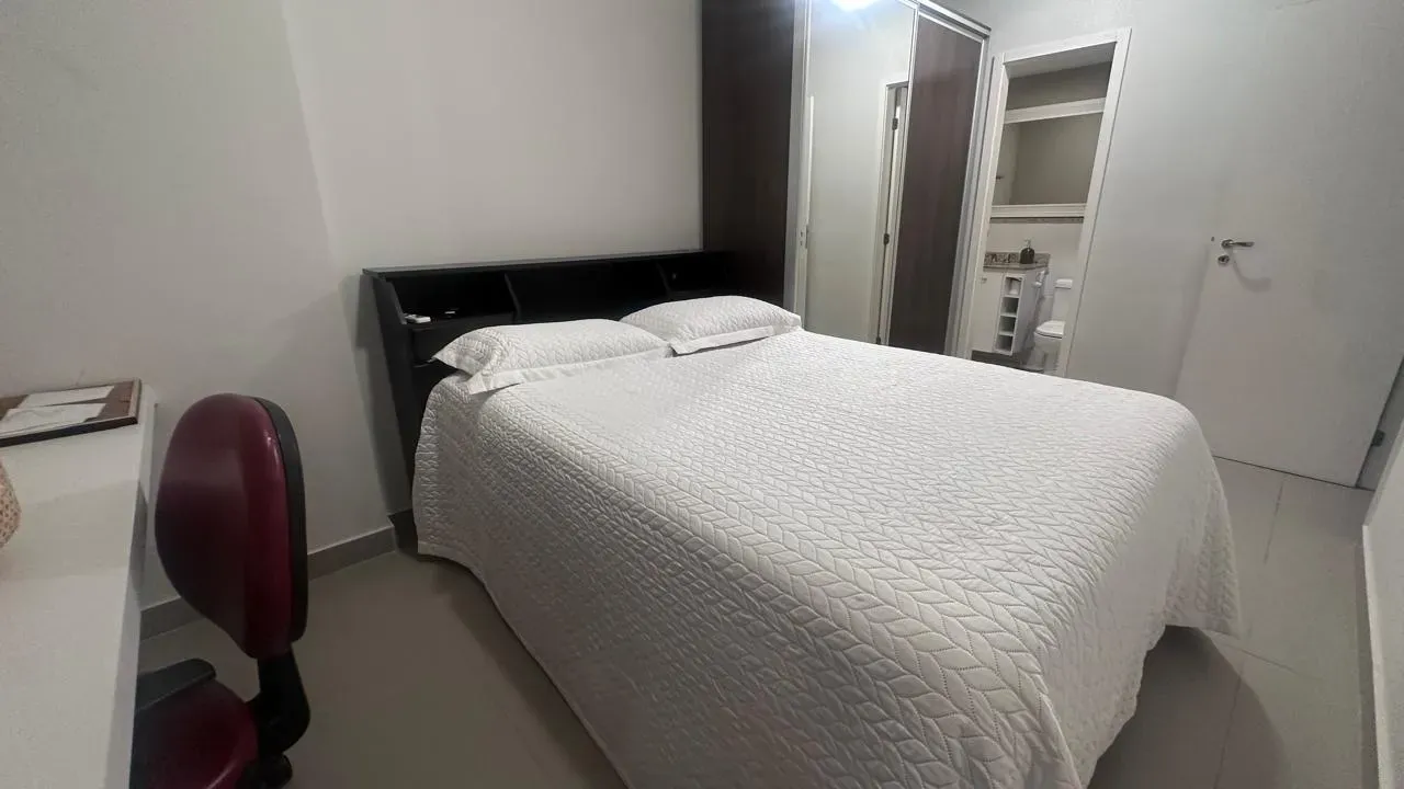 Furnished 78 m² apartment with 2 bedrooms and balcony — photo 21