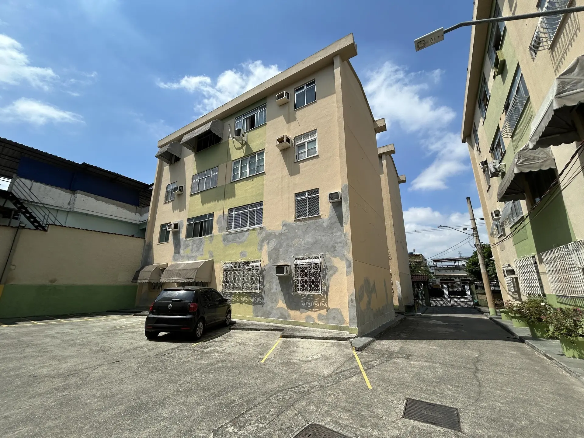 Рабочее место и 2 спальни: квартира 43 м² — photo 27