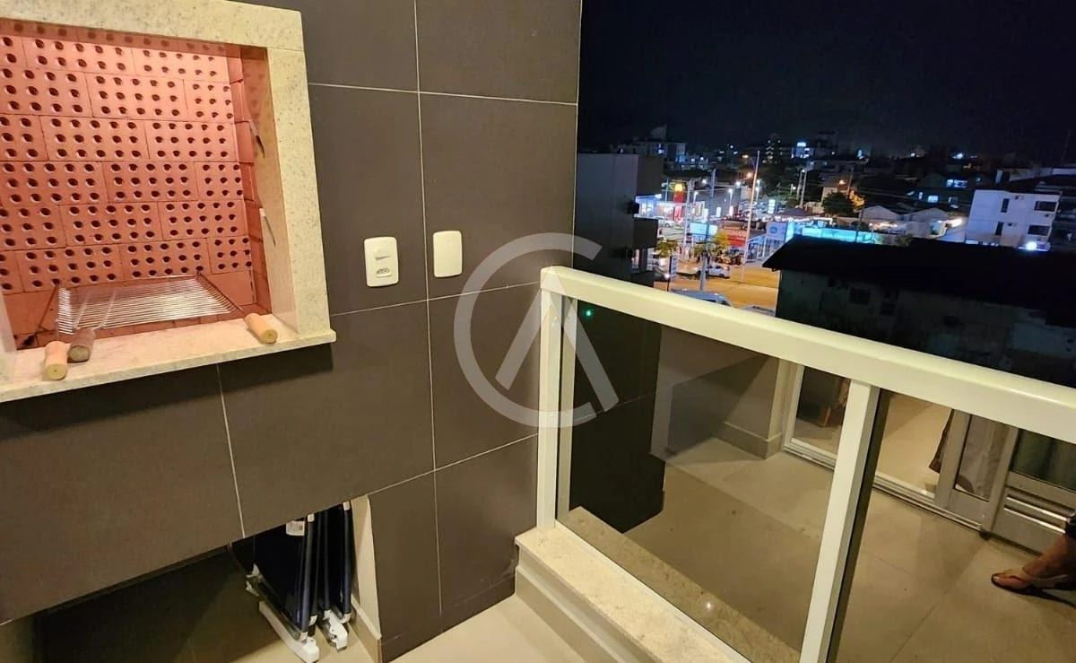 One-bedroom apartment with a water view in Florianópolis — photo 34