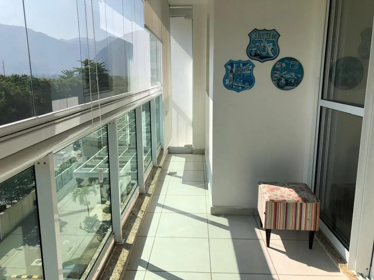 2-bedroom apartment in a building with a gym — photo 14