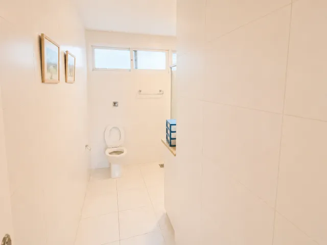 Washing machine in a 3-bedroom apartment, 134 m² — photo 5