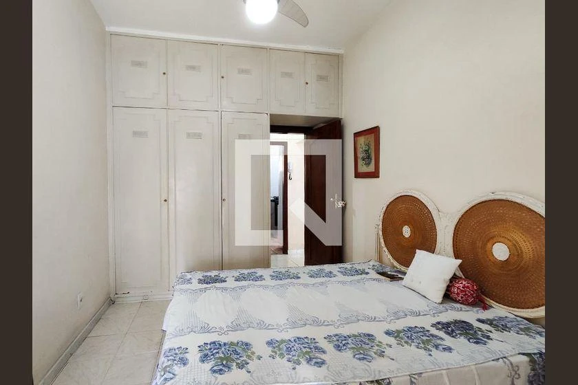 Furnished apartment, 70 m², with a walk-in closet — photo 34