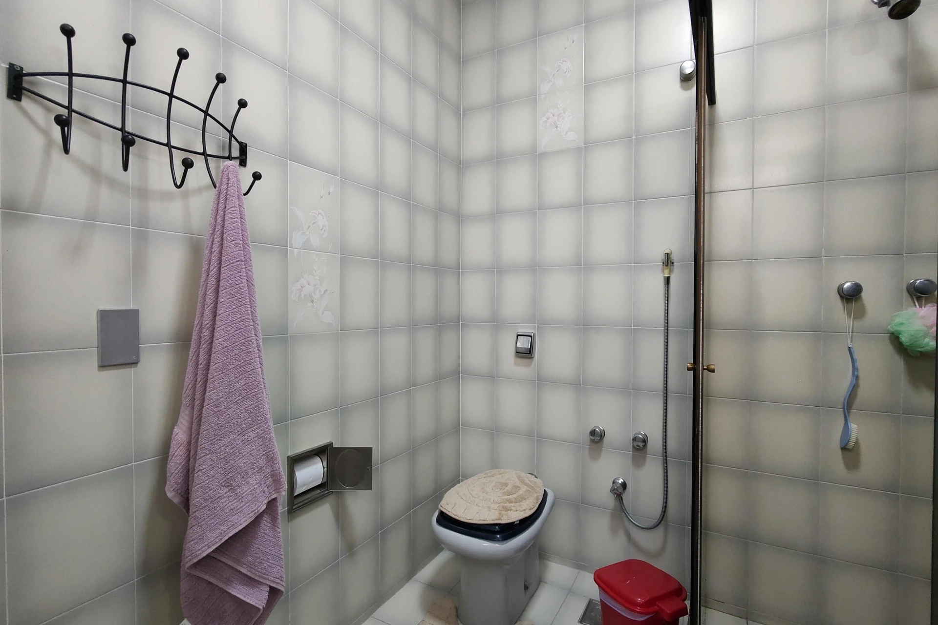 Jacuzzi y 3 dormitorios: casa de 742 m² — photo 65