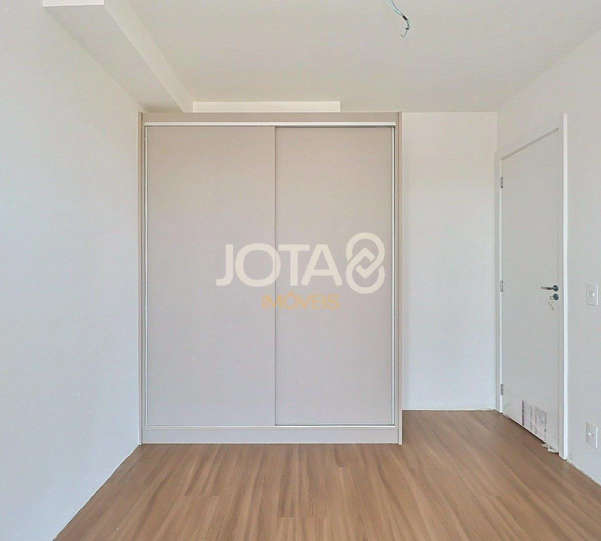 Apartamento, 69 m², com piso de madeira ou laminado — photo 18