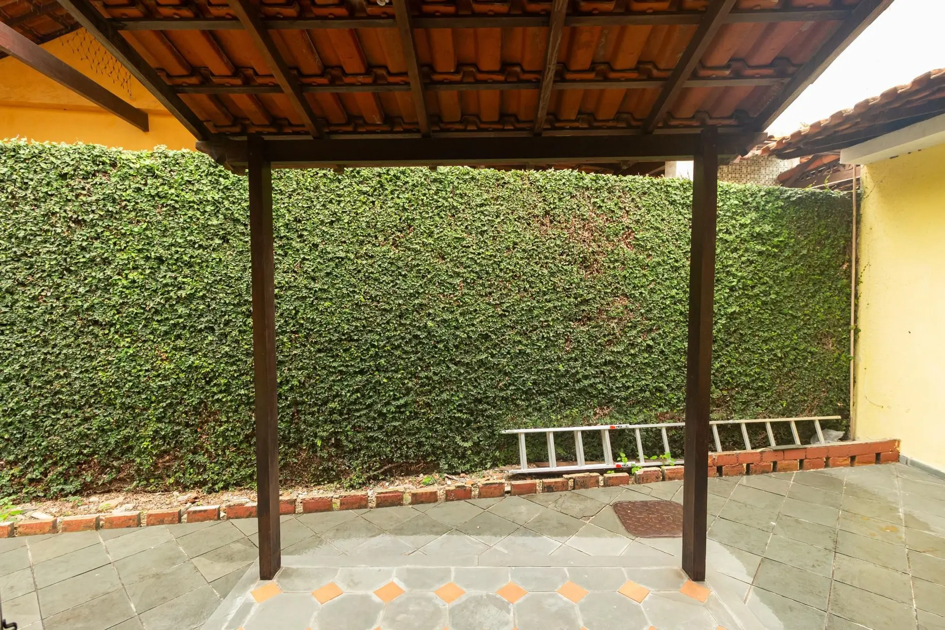 Furnished house, 250 m², with a jacuzzi — photo 35