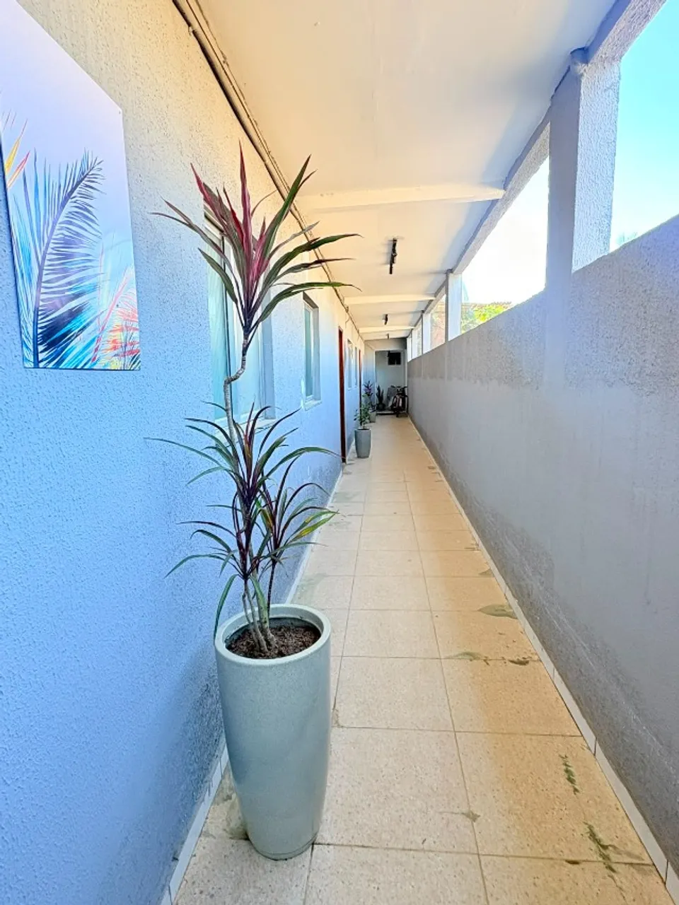 1-bedroom apartment with air conditioning and glass shower — photo 16