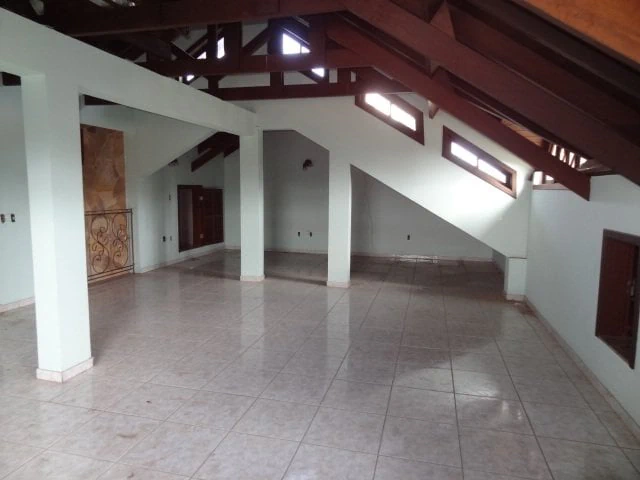 Casa de 4 dormitorios, todos con baño propio, 414 m² — photo 22