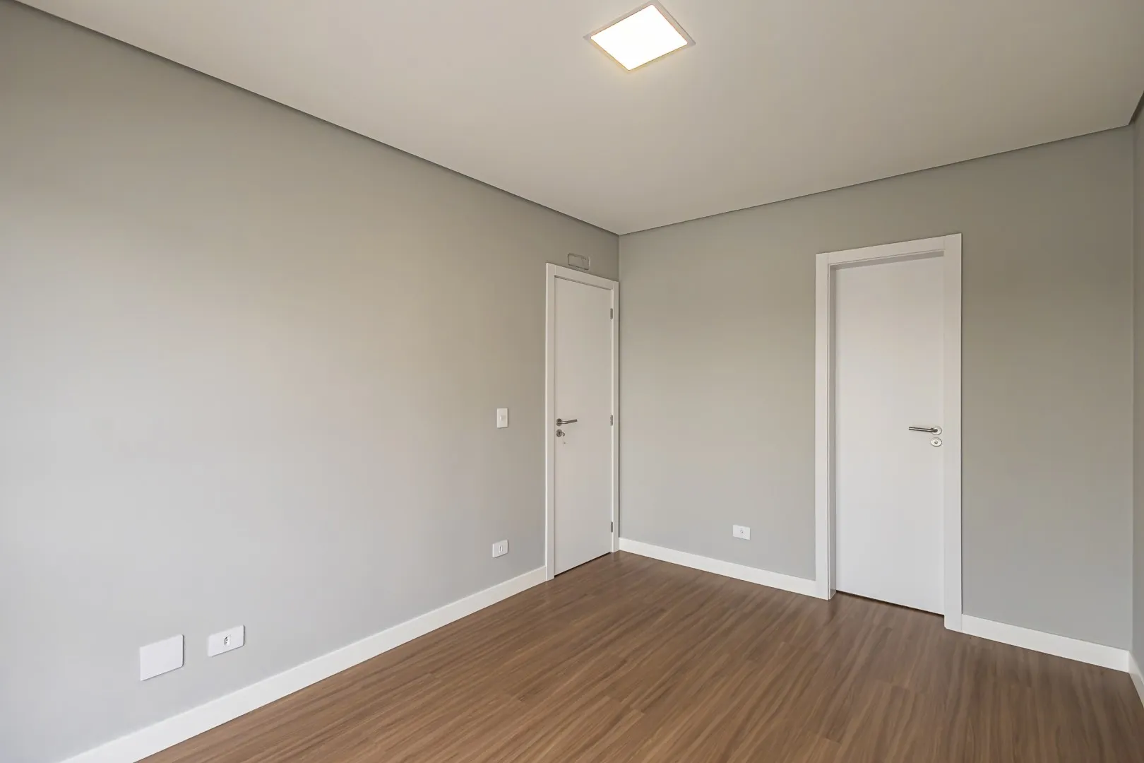 House with 3 bedrooms, 3 baths and 2 parking spots — photo 22
