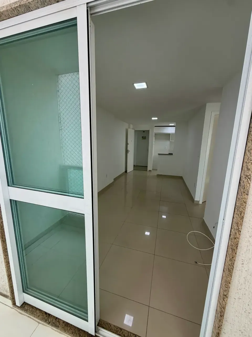 Apartment with 2 bedrooms, balcony and no parking — photo 17