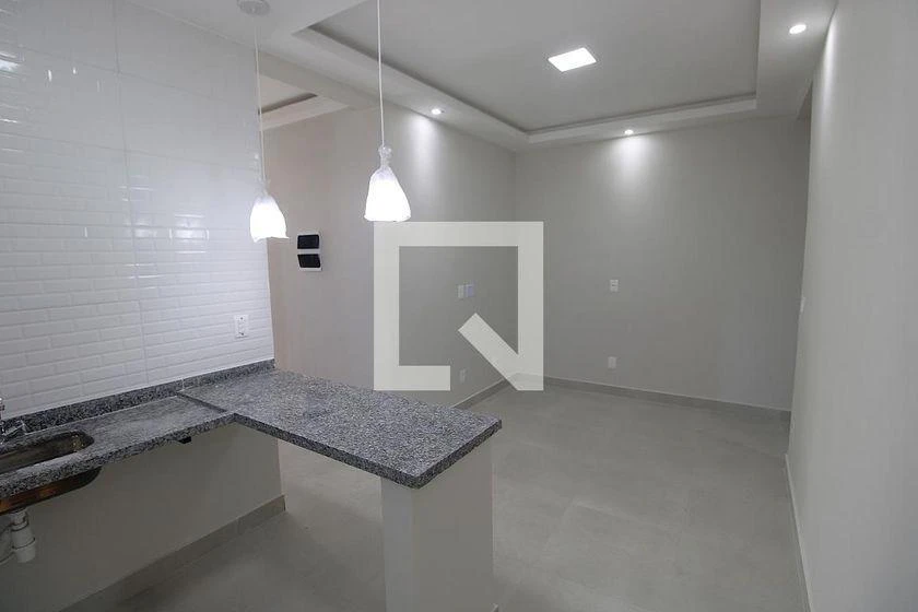 Apartamento com 2 quartos, 1 banheiro e cozinha integrada — photo 7