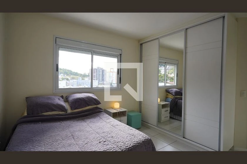 Apartamento amueblado con 3 dormitorios en suite y balcón — photo 10