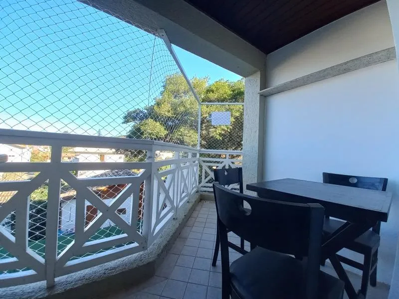2-bedroom apartment with a water view — photo 14