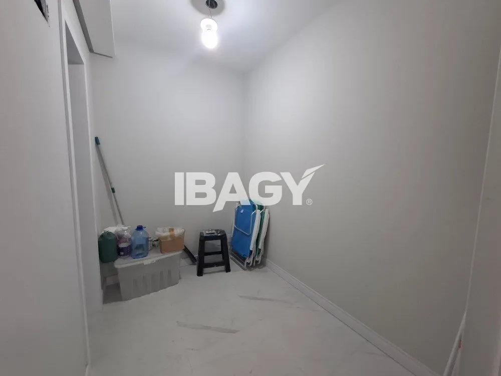 Furnished apartment with 3 en-suite bedrooms and 152 m² — photo 27