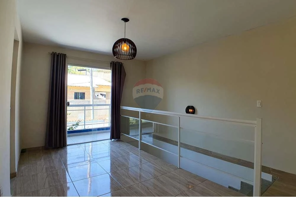 Гардеробна та 4 спальні: будинок 166 м² — photo 18