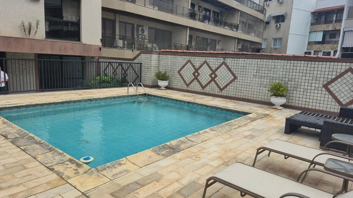 Rentable apartment with 4 bedrooms and a balcony — photo 18