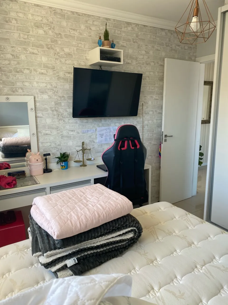 Будинок 148 м² з гардеробною та робочим місцем — photo 20